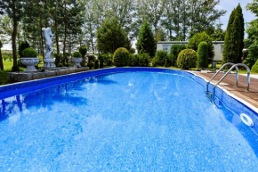 Отель Holiday Lodge Camping  Погожелица